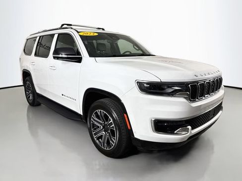 Used 2024 Jeep Wagoneer 4WD w/ Premium Group I image 1