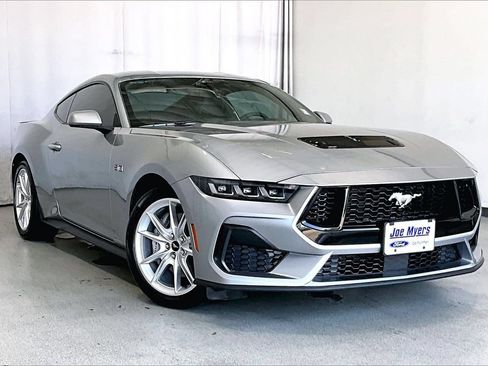 Used 2025 Ford Mustang GT Premium RWD image 1