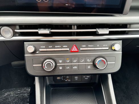 New 2026 Hyundai Tucson SE image 21