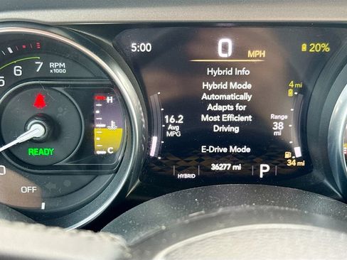 Certified 2023 Jeep Wrangler Unlimited AWD/4WD image 13