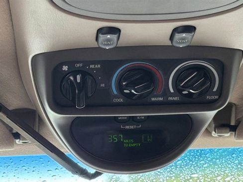 Used 2000 Ford Excursion Limited AWD/4WD image 18