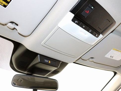 Used 2023 Nissan Rogue SV image 20