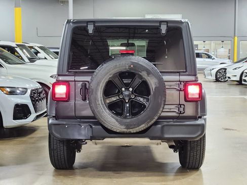 Used 2021 Jeep Wrangler Unlimited Sport AWD/4WD image 10