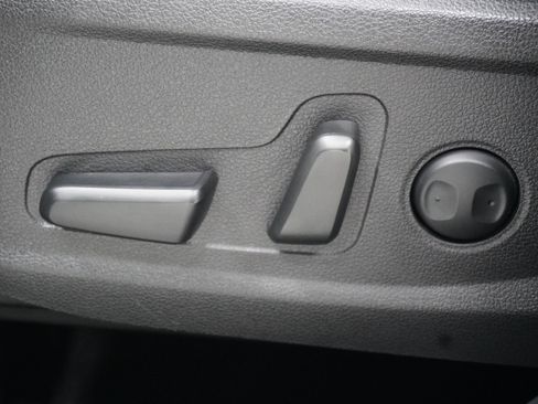 Used 2022 Hyundai Santa Fe SEL FWD image 15