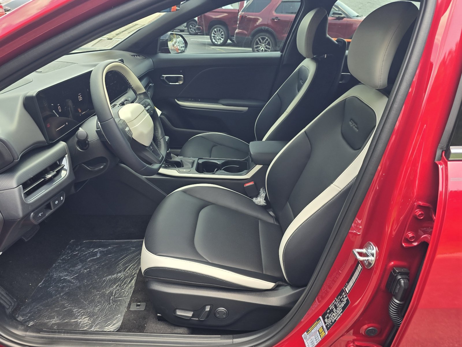 New 2026 Kia K4 EX w/ GT-Line Sunroof Package FWD image 5