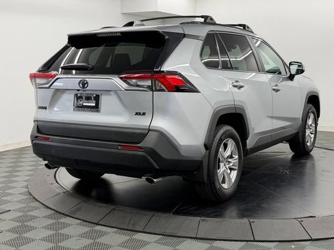 Used 2025 Toyota RAV4 XLE w/ Convenience Package FWD image 10