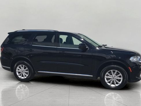 Used 2023 Dodge Durango SXT AWD/4WD image 11