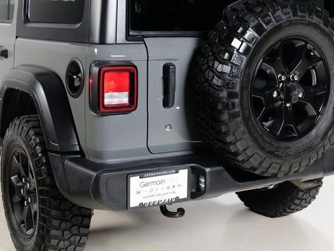 Used 2022 Jeep Wrangler Unlimited Sport image 29