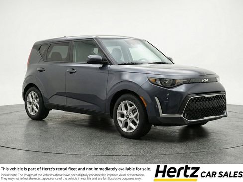 Used 2025 Kia Soul LX w/ LX Technology Package FWD image 1