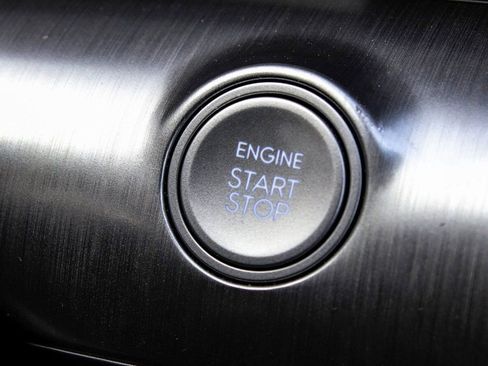 Used 2025 Hyundai Kona SEL image 29