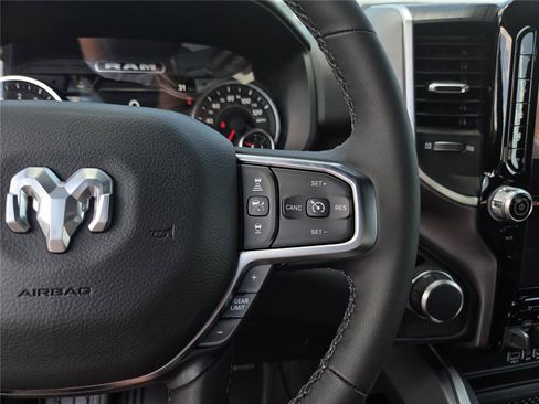 New 2026 RAM 1500 Big Horn AWD/4WD image 25