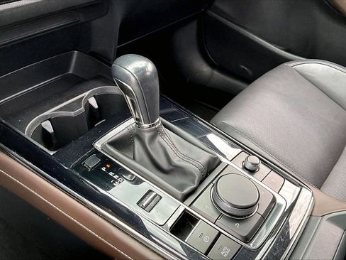 Used 2022 MAZDA CX-30 AWD 2.5 S w/ Premium Package image 32