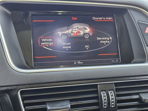 Used 2016 Audi Q5 2.0T Premium Plus w/ Technology Package image 8