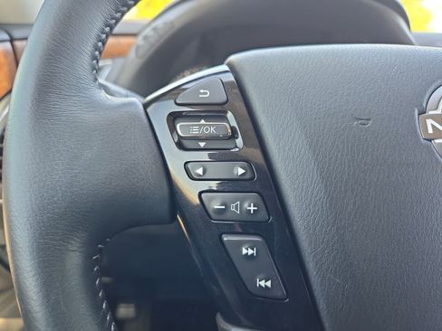 Used 2023 Nissan Armada SL w/ Captain's Chairs Package RWD image 24