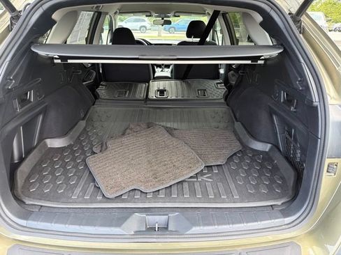 Used 2024 Subaru Outback Premium AWD/4WD image 19