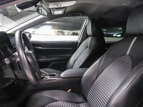 Certified 2024 Toyota Camry SE FWD image 17