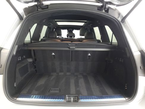 Used 2024 Mercedes-Benz GLS 63 AMG 4MATIC w/ Acoustic Comfort Package image 33