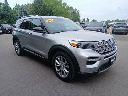 Used 2023 Ford Explorer Limited w/ Limited Technology Package