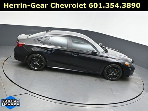 Used 2025 Honda Civic Sport image 36
