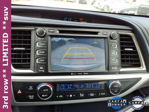 Used 2019 Toyota Highlander Limited image 29