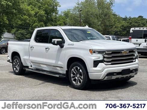 Used 2022 Chevrolet Silverado 1500 High Country w/ Z71 Off-Road Package AWD/4WD image 1