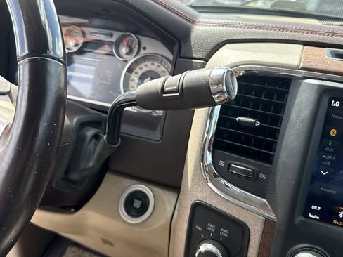 Used 2018 RAM 2500 Longhorn w/ Longhorn Southfork Package AWD/4WD image 16