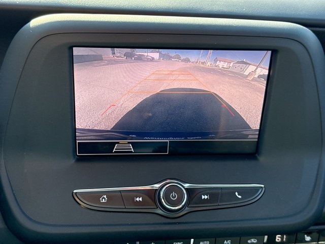 Used 2022 Chevrolet Camaro LT RWD image 17