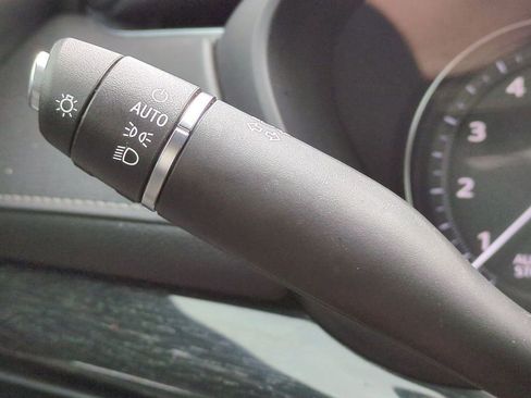 Used 2021 Cadillac XT4 Premium Luxury w/ Technology Package image 34