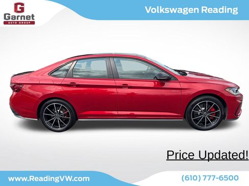 Used 2026 Volkswagen Jetta GLI Autobahn FWD image 6