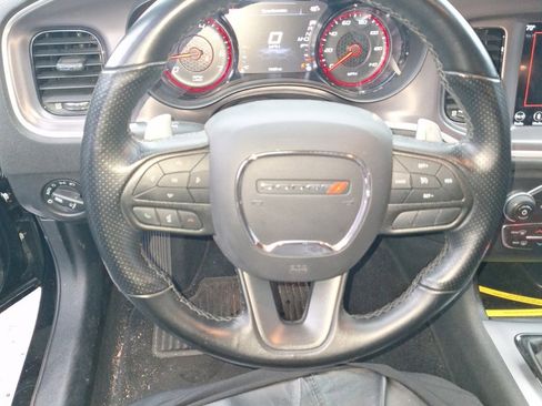 Used 2019 Dodge Charger GT w/ Blacktop Package image 10