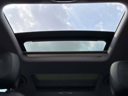 Used 2018 Alfa Romeo Giulia RWD image 4