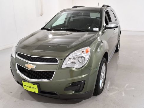 Used 2015 Chevrolet Equinox LT AWD/4WD image 2