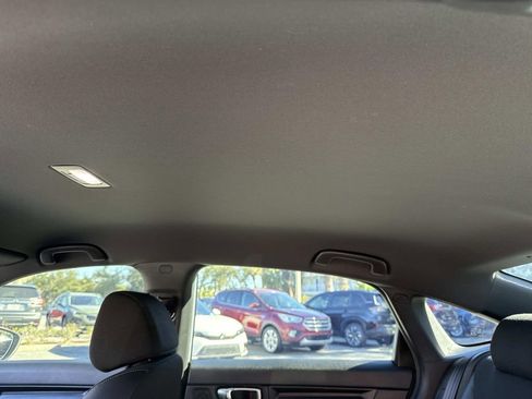 Used 2022 Honda Civic Sport image 17