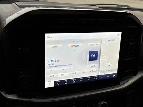 Used 2023 Ford F150 Lariat w/ Equipment Group 502A High image 16