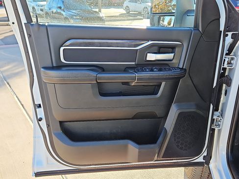 Used 2024 RAM 2500 Big Horn image 11