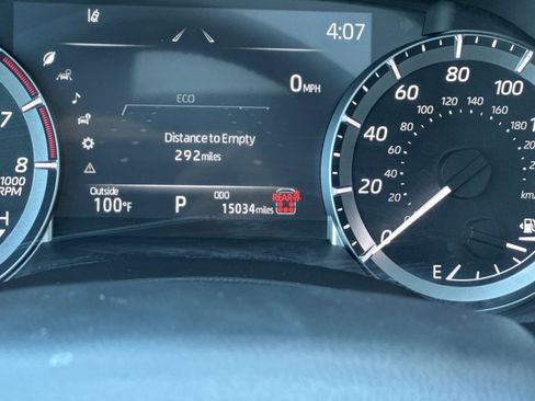Used 2026 Toyota Highlander XLE AWD/4WD image 23