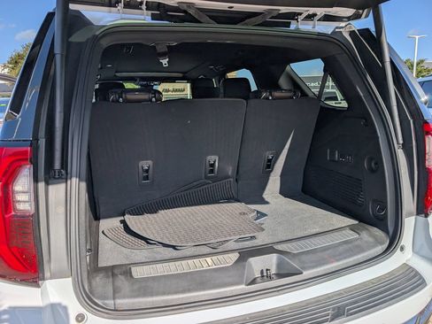 Used 2026 GMC Yukon Denali Ultimate AWD/4WD image 27