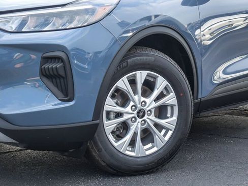Certified 2024 Ford Escape Active FWD image 4