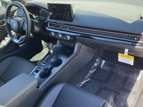 Used 2026 Honda Civic Sport Touring image 11