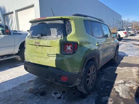 Used 2016 Jeep Renegade 75th Anniversary image 7