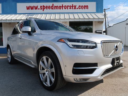 Used 2016 Volvo XC90 T6 Inscription w/ Vision Package AWD/4WD image 6