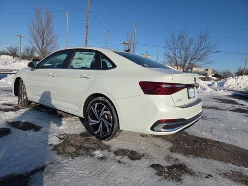 New 2026 Volkswagen Jetta SEL FWD image 10