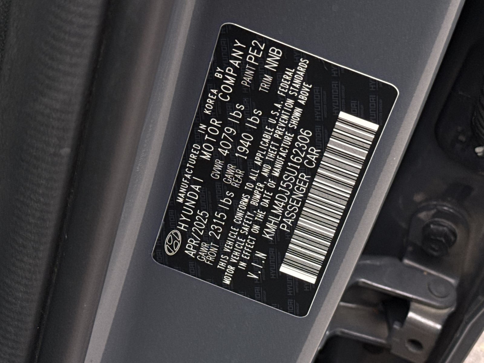 Certified 2025 Hyundai Elantra SEL FWD image 28