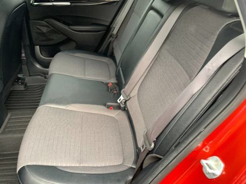 Used 2021 Kia Seltos S AWD/4WD image 16