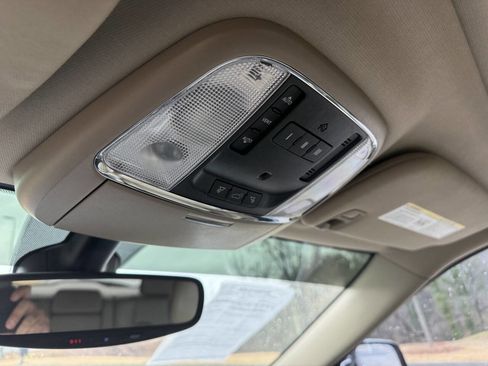 Used 2017 Jeep Grand Cherokee Limited w/ Trailer Tow Group IV image 34