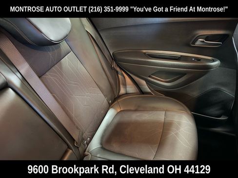 Used 2021 Chevrolet Trax LT image 31