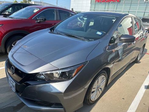 Certified 2023 Nissan Leaf S image 1