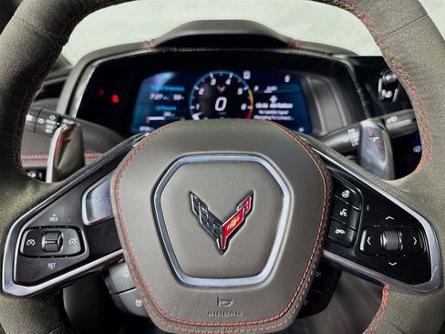 Used 2023 Chevrolet Corvette Stingray Premium Cpe w/ Z51 Performance Package image 16