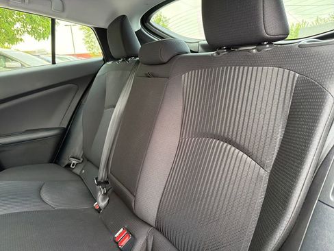 Used 2021 Toyota Prius Prime LE FWD image 25