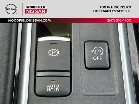 Certified 2024 Nissan Pathfinder SL AWD/4WD image 36